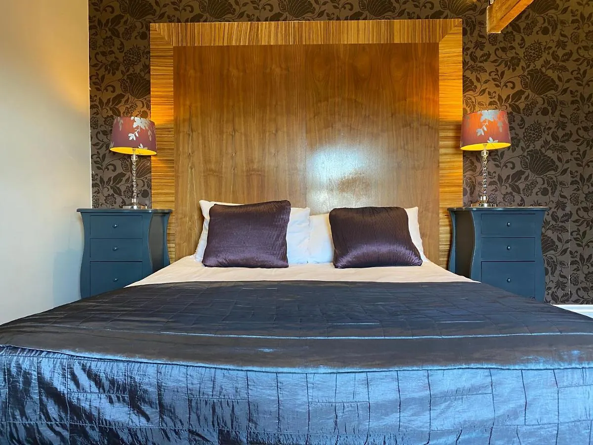 קארדיף Number One Hundred Bed And Breakfast בריטניה