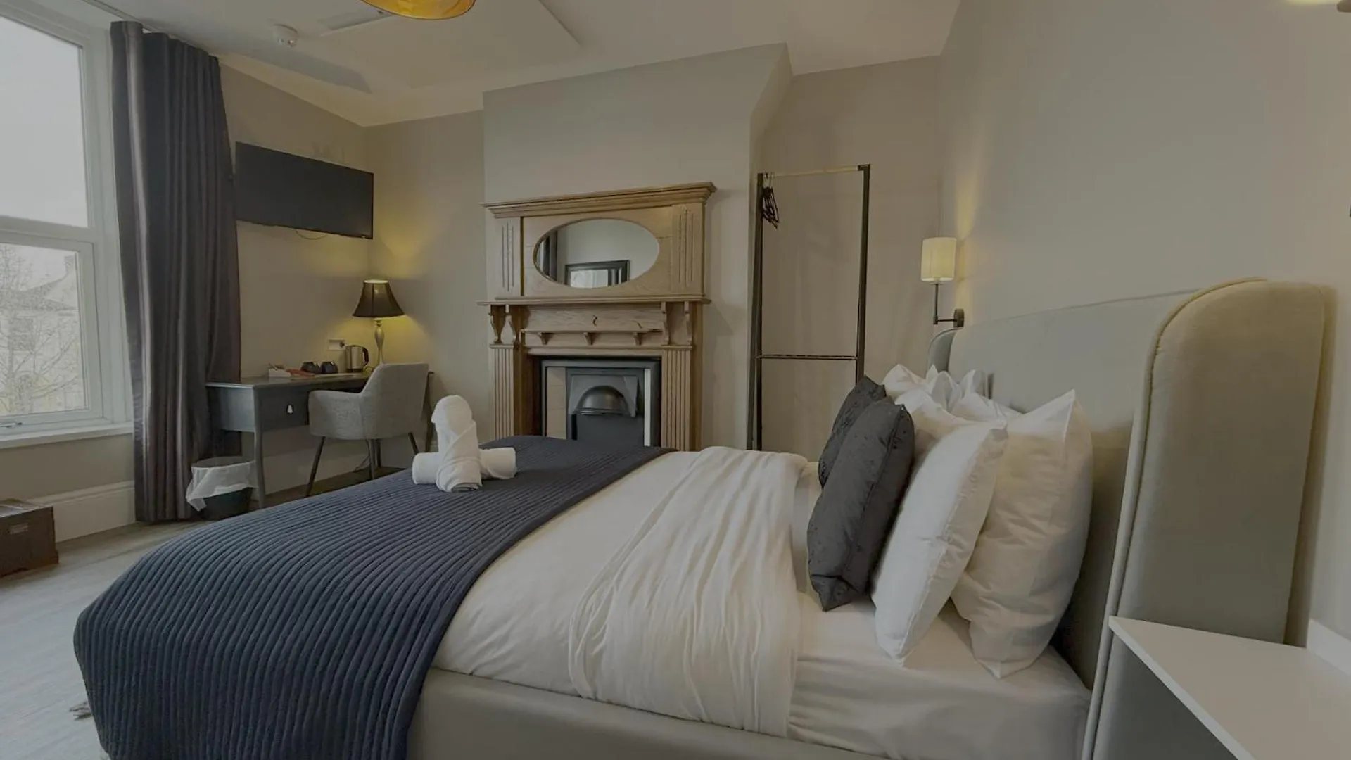 קארדיף Number One Hundred Bed And Breakfast 3*,  בריטניה